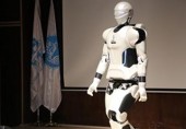  ربات انسان‌نمای ملی ایران در دانشگاه تهران رونمایی شد 