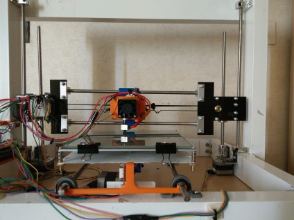 افتخاری دیگر: ساخت نمونه آزمایشگاهی دستگاه پرینتر سه بعدی به روش جوش خوردگی رسوبی
