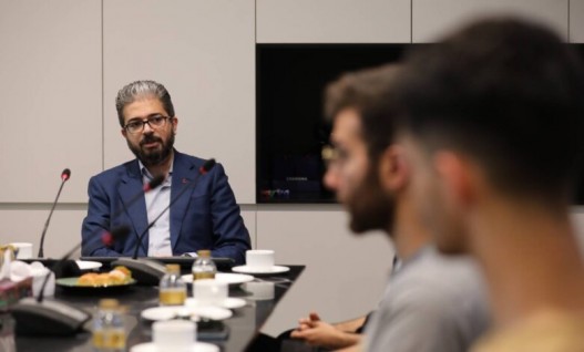 بازدید دانشجویی از گروه مالی کاریزما و سازمان بورس و اوراق بهادار
